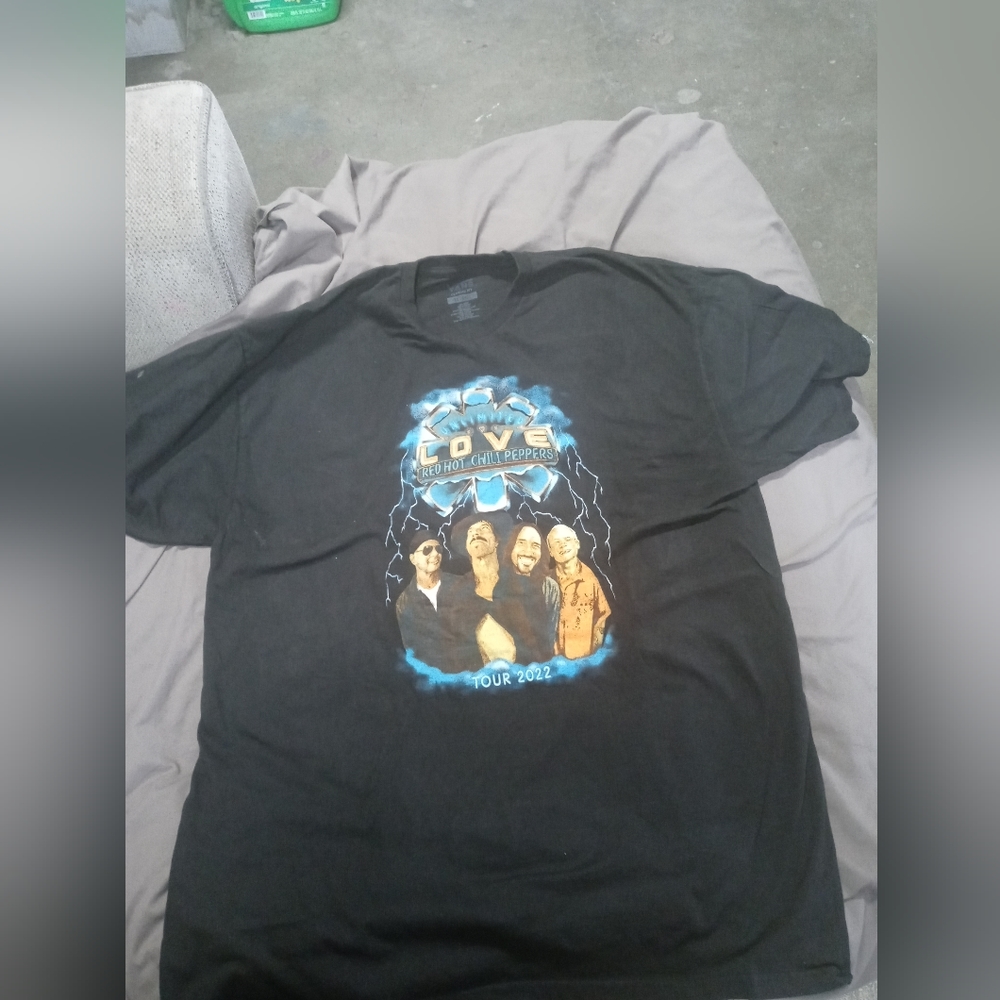 Red Hot Chili Peppers Black Concert T Shirt/Size 2XLg